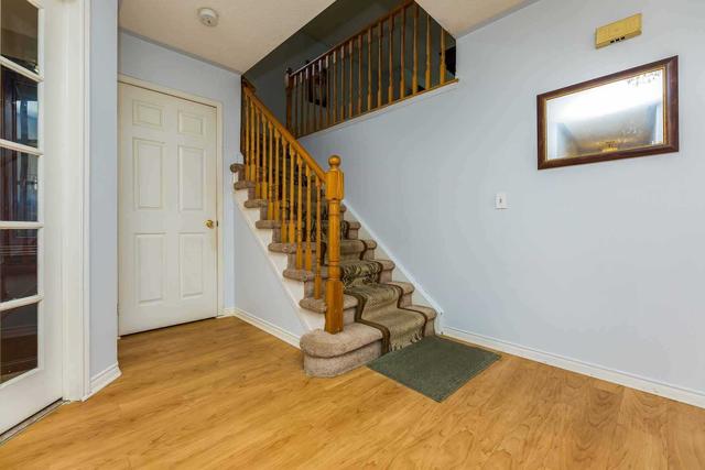 8 Nature Crt, House detached with 4 bedrooms, 4 bathrooms and 6 parking in Brampton ON | Image 29