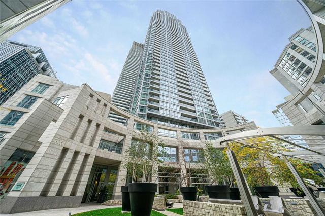1004 - 2191 Yonge (Sale) St, Condo with 1 bedrooms, 1 bathrooms and 0 parking in Toronto ON | Image 1
