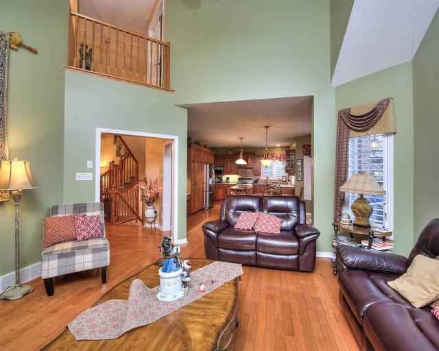 6 Woodmans Crt, House detached with 4 bedrooms, 4 bathrooms and 6 parking in Kitchener ON | Image 17