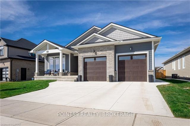 56 Optimist Dr, House detached with 3 bedrooms, 3 bathrooms and 4 parking in Southwold ON | Image 12