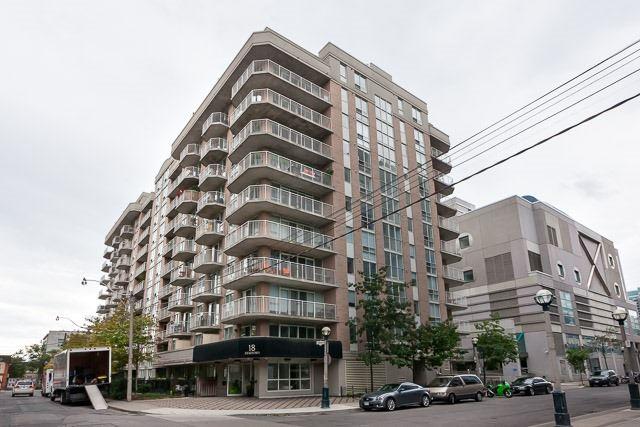 1001 - 18 Stafford St, Condo with 1 bedrooms, 2 bathrooms and 1 parking in Toronto ON | Image 1