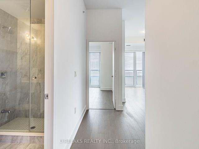 4701 - 20 Shore Breeze Dr, Condo with 2 bedrooms, 1 bathrooms and 1 parking in Toronto ON | Image 37