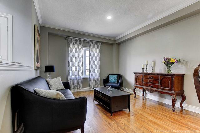 19 Bonistel Cres, House detached with 4 bedrooms, 3 bathrooms and 6 parking in Brampton ON | Image 27