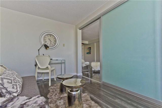 Lph1 - 25 Fairview Rd W, Condo with 2 bedrooms, 2 bathrooms and 2 parking in Mississauga ON | Image 12