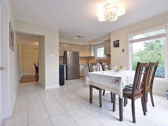 3301 Trelawny Circ, House detached with 4 bedrooms, 4 bathrooms and 4 parking in Mississauga ON | Image 5