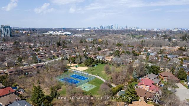 2482 Robin Dr, House detached with 4 bedrooms, 4 bathrooms and 6 parking in Mississauga ON | Image 33