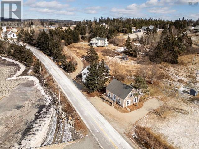 4898 Highway 329, Blandford Highway, House detached with 5 bedrooms, 3 bathrooms and null parking in Chester NS | Image 4