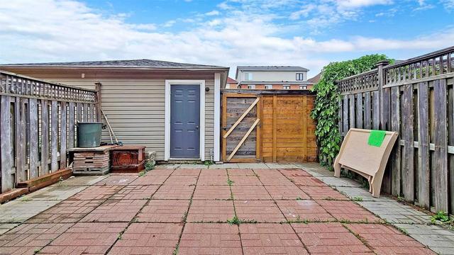 2194 St Clair Ave W, House semidetached with 3 bedrooms, 4 bathrooms and 2 parking in Toronto ON | Image 18