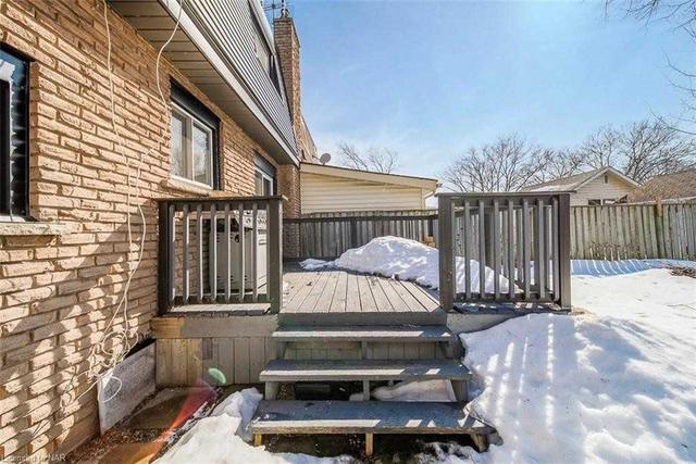 26 Black Knight Rd, House semidetached with 3 bedrooms, 2 bathrooms and 3 parking in St. Catharines ON | Image 26
