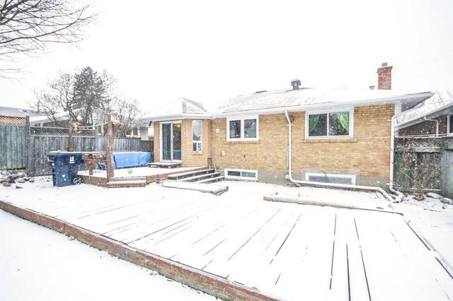 100 Araman Dr, House detached with 3 bedrooms, 3 bathrooms and 3 parking in Toronto ON | Image 18