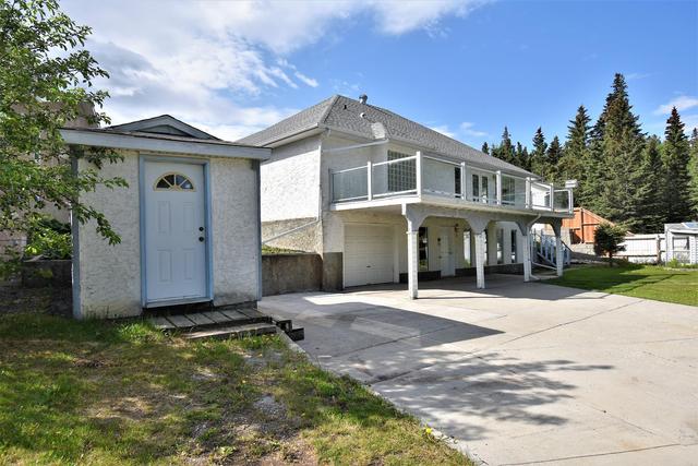 106 Gitzel Cove, House detached with 3 bedrooms, 3 bathrooms and 7 parking in Hinton AB | Image 43