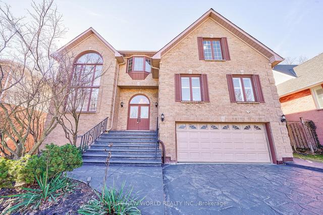 12 Bluebell Cres, House detached with 5 bedrooms, 5 bathrooms and 8 parking in Hamilton ON | Image 12