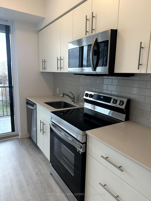 405 - 101 Golden Eagle Rd, Condo with 1 bedrooms, 1 bathrooms and 1 parking in Waterloo ON | Image 6