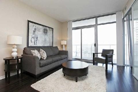 802 - 103 The Queensway Ave, Condo with 1 bedrooms, 1 bathrooms and 1 parking in Toronto ON | Image 4