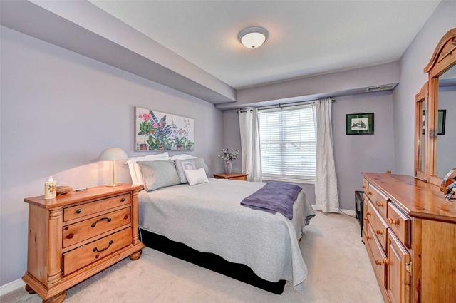 201 - 345 Fisher Mills Rd, Condo with 2 bedrooms, 2 bathrooms and 1 parking in Cambridge ON | Image 20