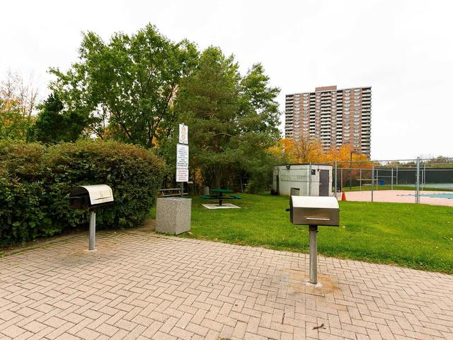 809 - 5 Rowntree Rd, Condo with 2 bedrooms, 2 bathrooms and 1 parking in Toronto ON | Image 32
