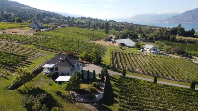 3260 Mckay Road, House detached with 4 bedrooms, 3 bathrooms and 4 parking in Okanagan Similkameen E BC | Image 7