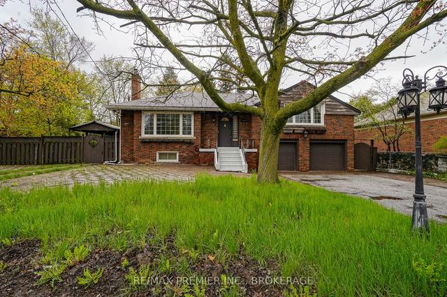 2420 Bayview Ave, House detached with 3 bedrooms, 4 bathrooms and 8 parking in Toronto ON | Image 12