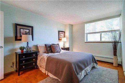 308 - 1815 O'connor Dr, Condo with 3 bedrooms, 2 bathrooms and 1 parking in Toronto ON | Image 16