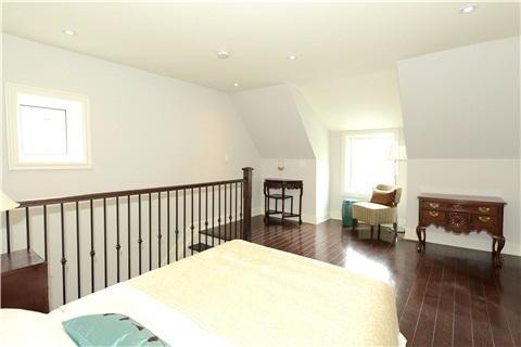 259 Crawford St, House semidetached with 3 bedrooms, 3 bathrooms and 1 parking in Toronto ON | Image 15