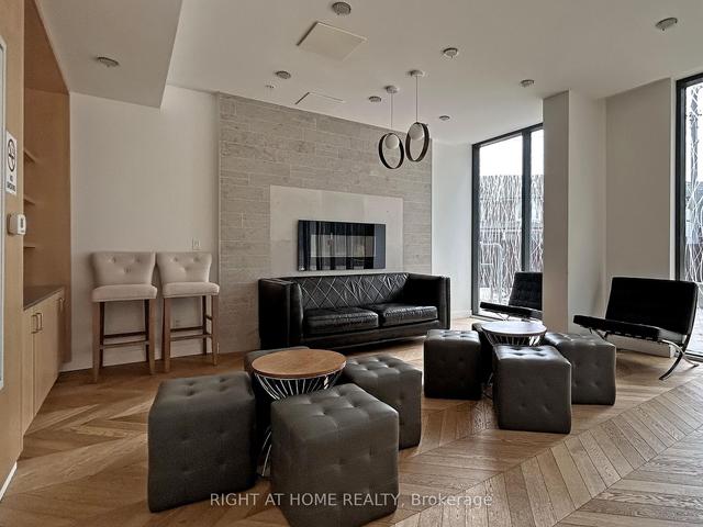 317 - 38 Howard Park Ave, Condo with 1 bedrooms, 1 bathrooms and 1 parking in Toronto ON | Image 28