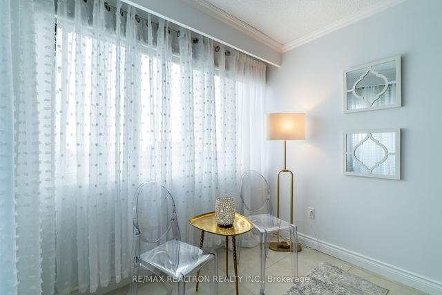 1403 - 50 Elm Drive East, Condo with 2 bedrooms, 1 bathrooms and 1 parking in Mississauga ON | Image 22
