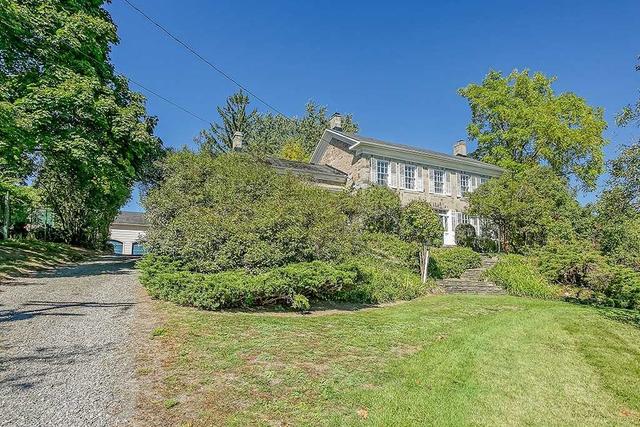 1107 Dundas St, House detached with 4 bedrooms, 4 bathrooms and 15 parking in Burlington ON | Image 32