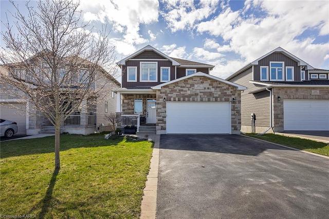 1523 Albany Drive, House detached with 4 bedrooms, 2 bathrooms and 6 parking in Kingston ON | Image 12