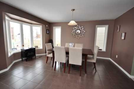 2269 Winlord Pl, House detached with 4 bedrooms, 3 bathrooms and 1 parking in Oshawa ON | Image 3