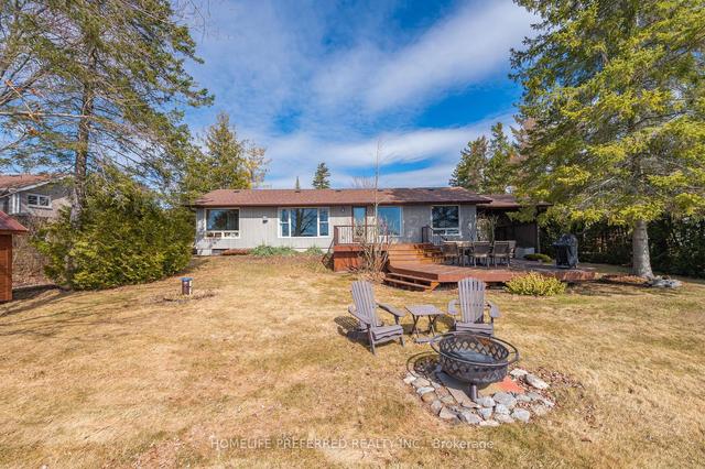 11 Clonsilla Dr, House detached with 3 bedrooms, 2 bathrooms and 7 parking in Kawartha Lakes ON | Image 40