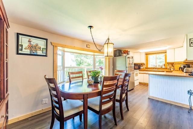 4744 Highway 3a, House detached with 3 bedrooms, 1 bathrooms and 5 parking in Central Kootenay A BC | Image 8