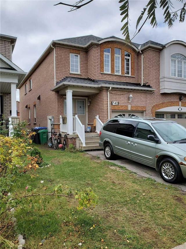 740 Rossellini Dr, House semidetached with 3 bedrooms, 4 bathrooms and 4 parking in Mississauga ON | Image 1