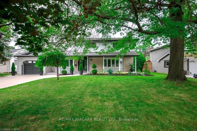 7159 Mccoll Dr, House detached with 4 bedrooms, 3 bathrooms and 5 parking in Niagara Falls ON | Image 25