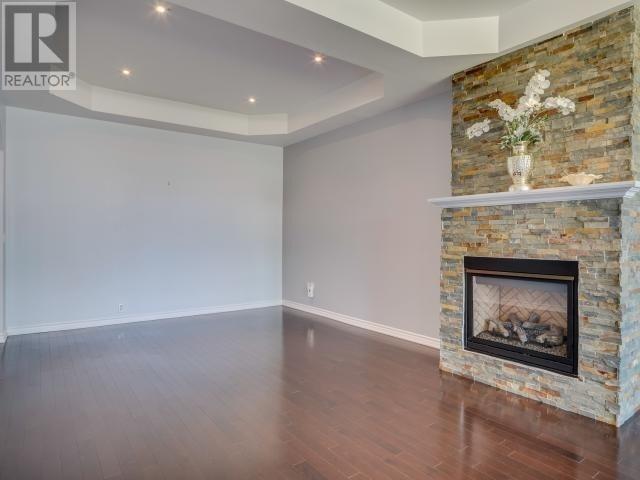 523c Royal York Rd, House attached with 3 bedrooms, 4 bathrooms and 2 parking in Toronto ON | Image 6