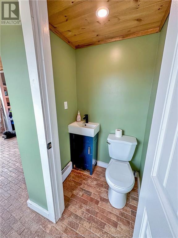 395 Principal St, House detached with 4 bedrooms, 1 bathrooms and null parking in Memramcook NB | Image 40