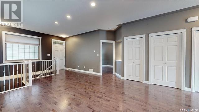 64 Stapleford Crescent, House semidetached with 3 bedrooms, 3 bathrooms and null parking in Regina SK | Image 7