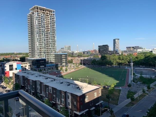 902 - 170 Sumach St, Condo with 2 bedrooms, 2 bathrooms and 1 parking in Toronto ON | Image 3