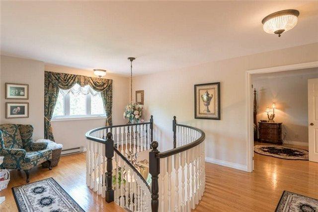 747 Barbados St, House detached with 4 bedrooms, 4 bathrooms and 6 parking in Oshawa ON | Image 9