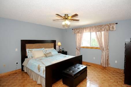 6891 Hickling Cres, House detached with 4 bedrooms, 4 bathrooms and 4 parking in Mississauga ON | Image 7