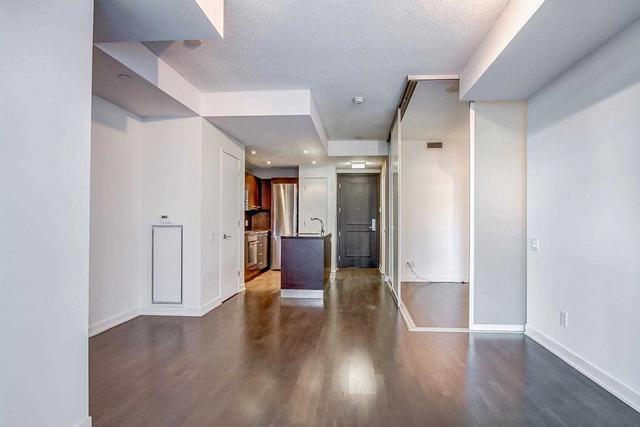 1802 - 90 Park Lawn Rd, Condo with 1 bedrooms, 1 bathrooms and 1 parking in Toronto ON | Image 5
