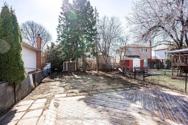 40 Summertime Crt, House detached with 3 bedrooms, 2 bathrooms and 7 parking in Brampton ON | Image 31