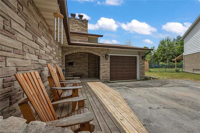 832 Robson Place, House detached with 3 bedrooms, 2 bathrooms and null parking in Kingston ON | Image 23