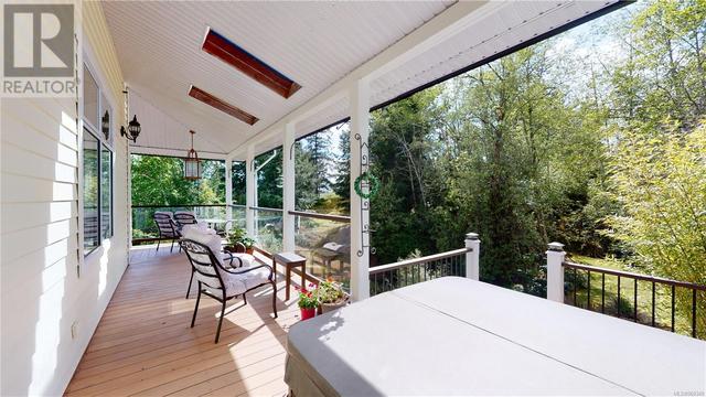 2136 Pan Dion Pl, House detached with 4 bedrooms, 4 bathrooms and 10 parking in Sooke BC | Image 39