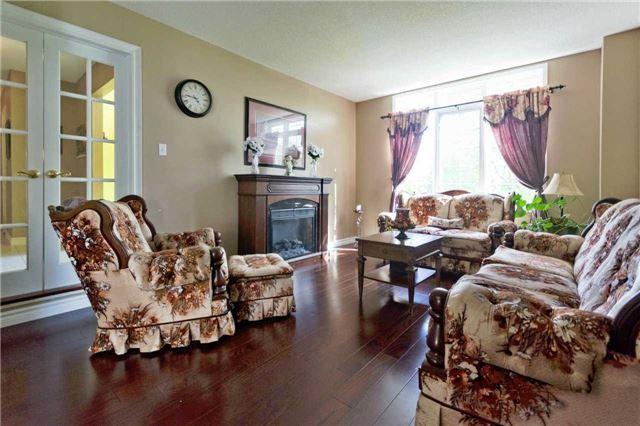 1002 Ridge Valley Dr, House detached with 5 bedrooms, 4 bathrooms and 4 parking in Oshawa ON | Image 5
