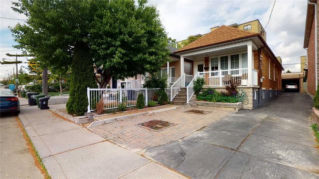 151 Cedric Ave, House detached with 2 bedrooms, 2 bathrooms and 6 parking in Toronto ON | Image 12