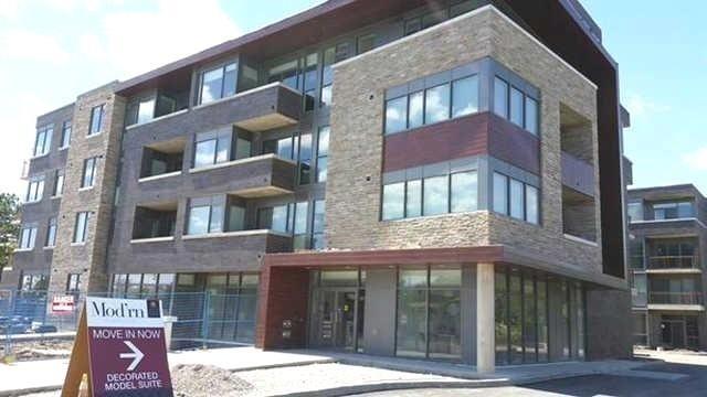 307 - 1284 Guelph Line, Condo with 2 bedrooms, 2 bathrooms and 1 parking in Burlington ON | Image 1