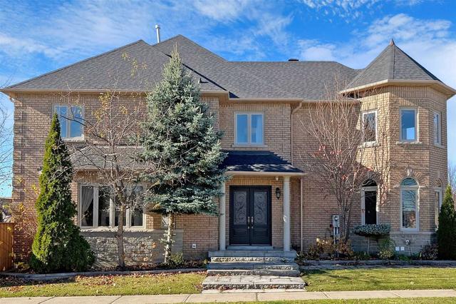 1 Henricks Cres, House detached with 4 bedrooms, 5 bathrooms and 8 parking in Richmond Hill ON | Image 34