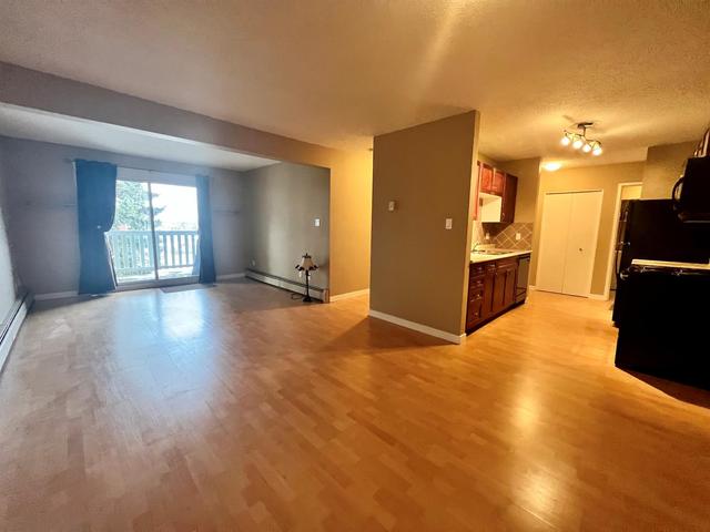304 - 7164 Parke Avenue, Condo with 2 bedrooms, 1 bathrooms and 1 parking in Red Deer County AB | Image 11