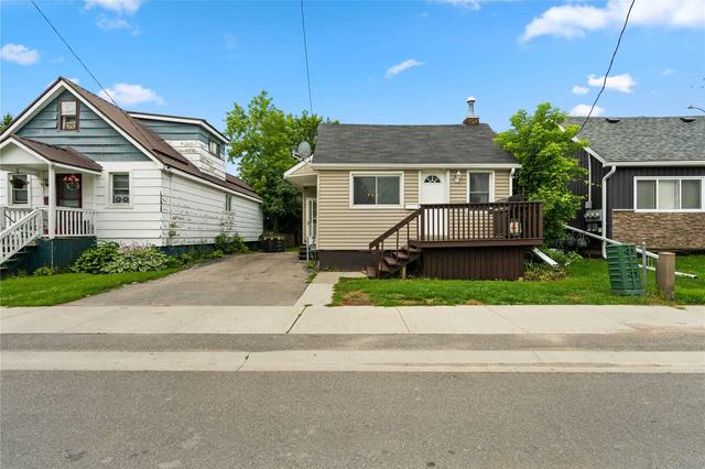 129 Dufferin St, House detached with 2 bedrooms, 2 bathrooms and 3 parking in Orillia ON | Image 12