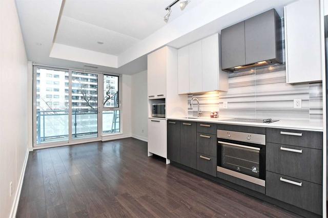 540 - 1830 Bloor St W, Condo with 1 bedrooms, 1 bathrooms and 1 parking in Toronto ON | Image 4